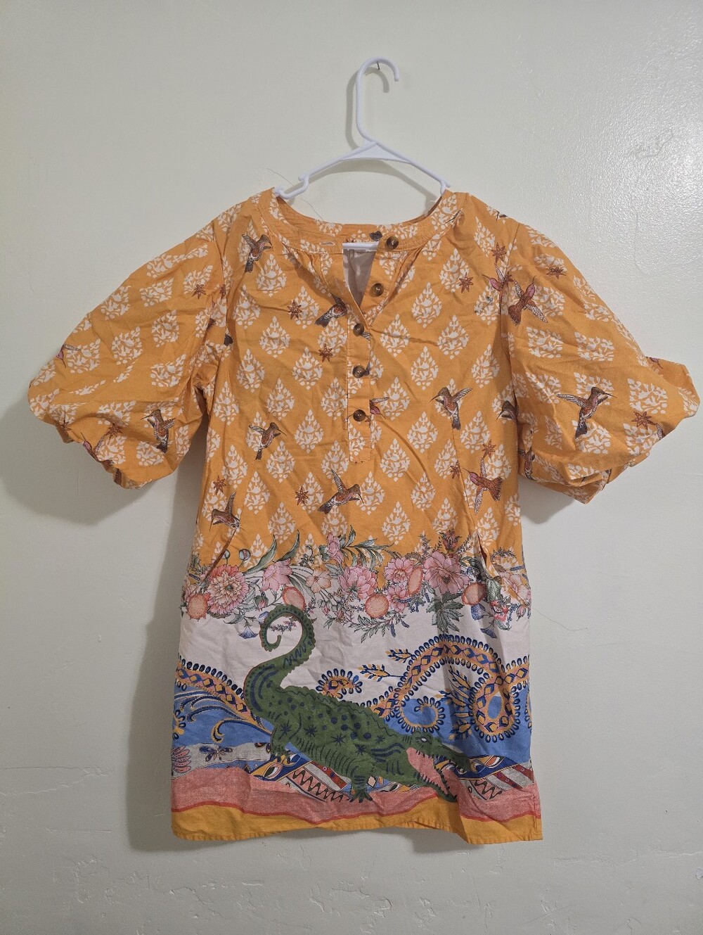 A Loves A Mustard Half Button Short Puff Sleeve Dress Crocodile Hummingbird Sz M